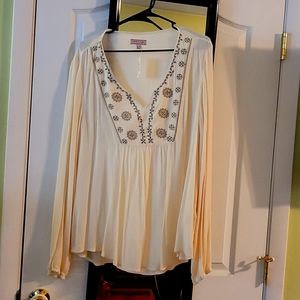 Cape Juby cream peasant top.